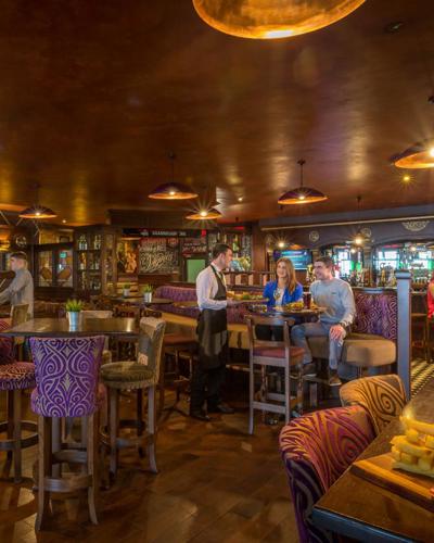 The Rine Hotel bar and lounge in Clare
