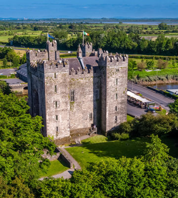 Explore Bunratty Castle and county clare attraction at the Rine Hotel